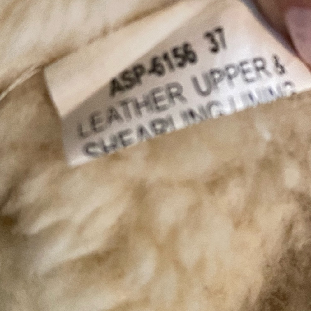 Alergia.Women’s Brown Suede Leather Shearling-Lined Boots.Zip Closure.Size 37(6) - Picture 6 of 6